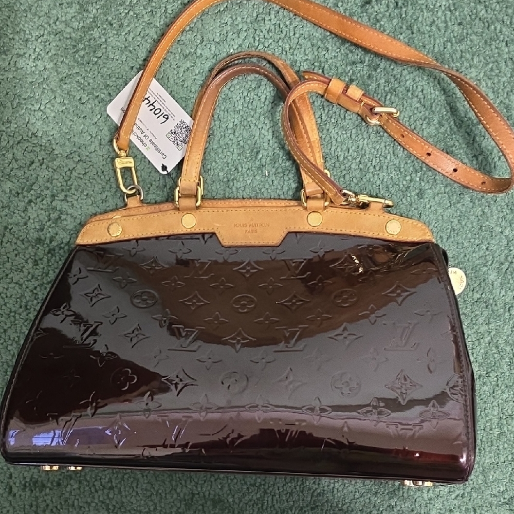 Louis Vuitton Vernis Amarante